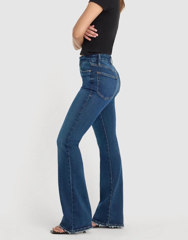 Good American - Soft Tech Good Classic Bootcut Jeans