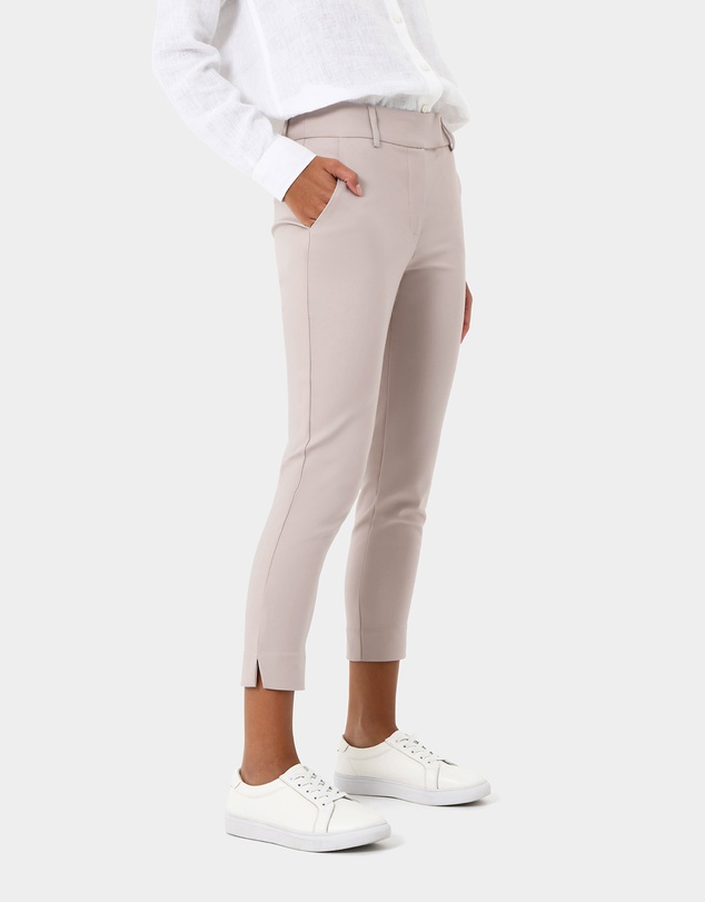 Forcast - Josie 2 Cropped Notch Pants