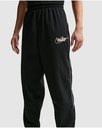 Nike - Sportswear Club Lightweight Pants