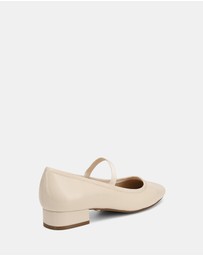 Wittner - Alannah Crinkle Patent Leather Mary Janes