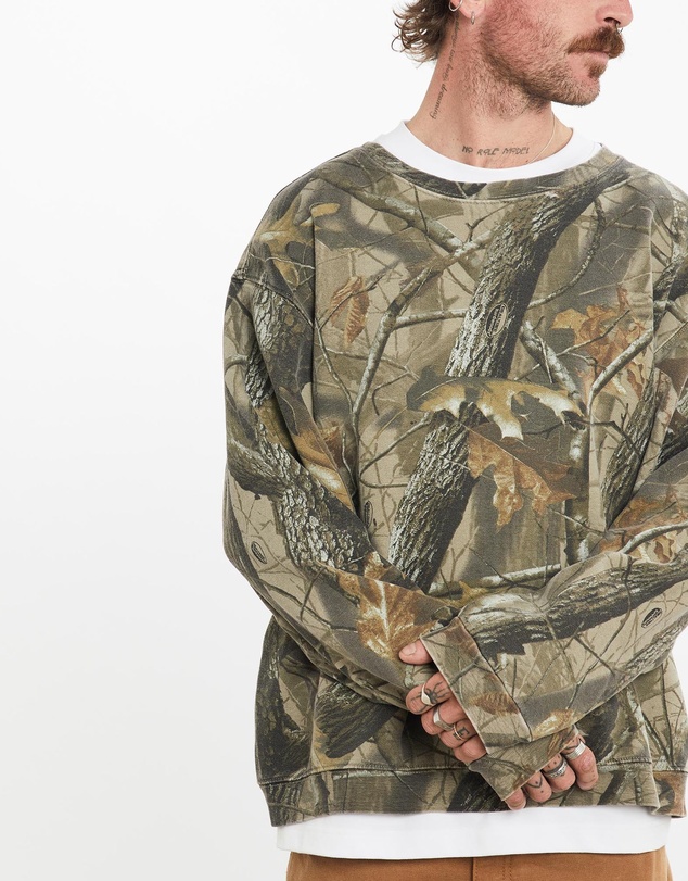 Vintage by The Real Deal - Pre Loved - Vintage Realtree Camo Sweatshirt