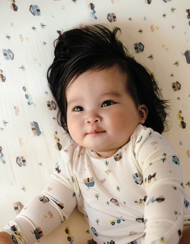 Kynd Baby - Fitted Cot Sheet in Pasture