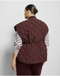 Commonry - Bridget Gilet