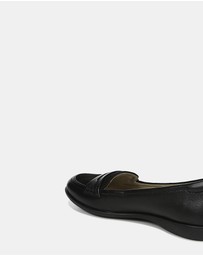 Naturalizer - Finley Loafer - Black
