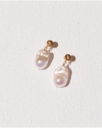 Carly Paiker - Sunburst Baroque Pearl Earrings