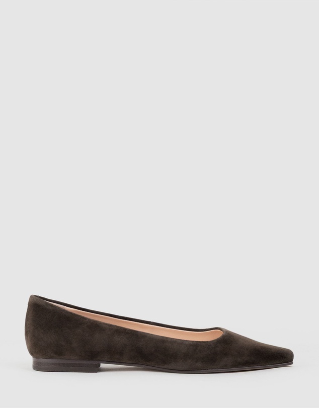 Edward Meller - ELVY Chiselled Flat Pump
