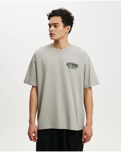 Cotton On - Box Fit Graphic T-Shirt