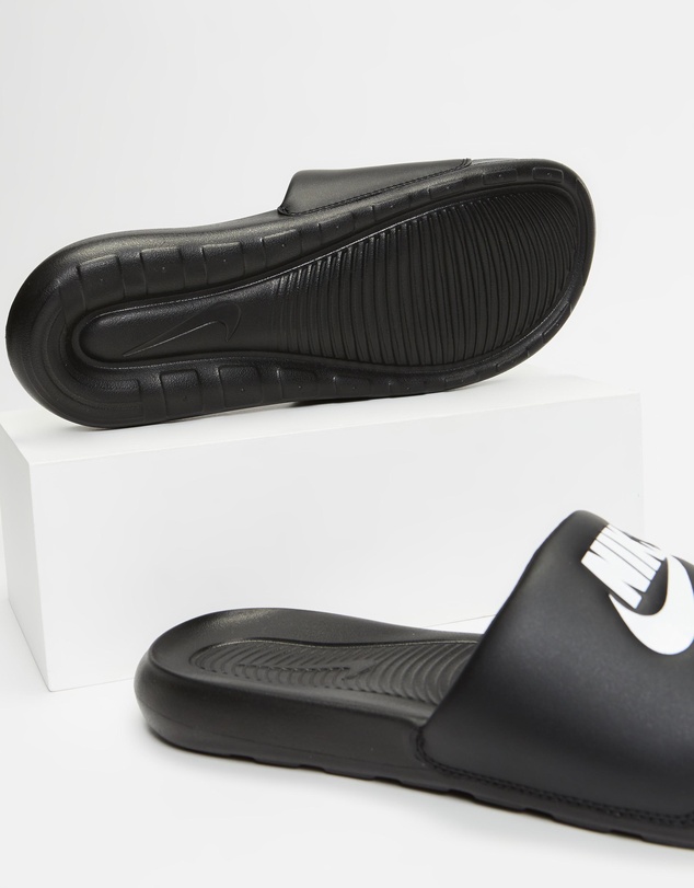 Nike - Victori One Slides - Men's