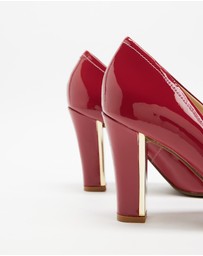 Nina Armando - Ade Heels