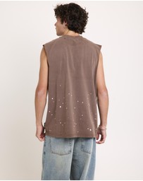 Black Noise White Rain - Trashed Tank