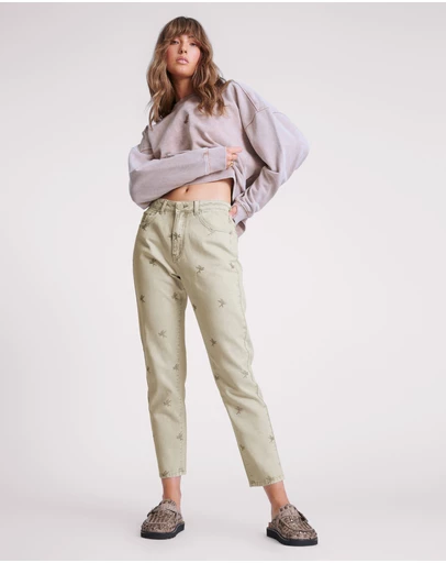 ONE TEASPOON - Antique White Embellished Legends Mom Jeans