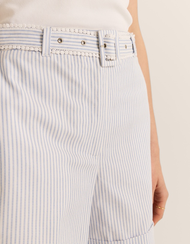 Review - Eve Stripe Short