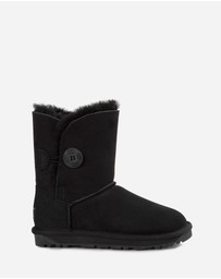 Ozwear Connection Uggs - Ugg Classic Short Button Boots (Water Resistant)