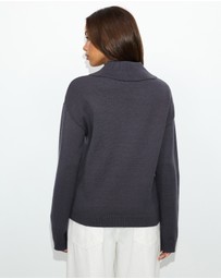 Dazie - Seattle Keyhole Knit Jumper