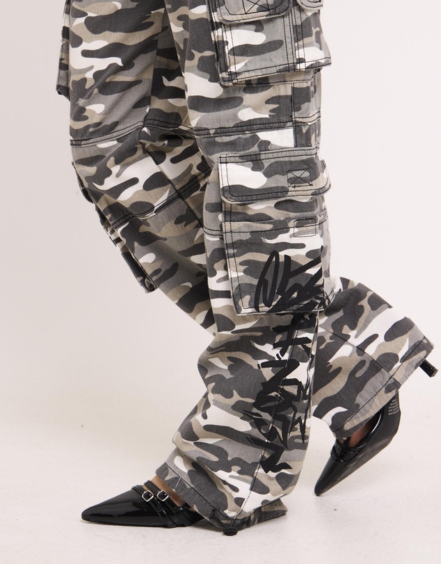 Neon Hart - Camo Cargo Pants