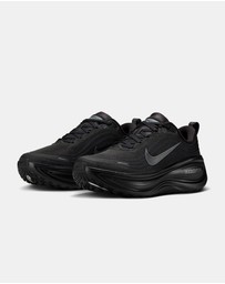 Nike - Vomero Plus - Women's