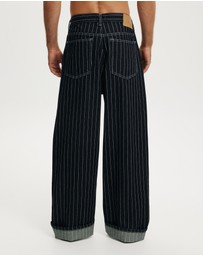 Cotton On - Super Baggy Jean