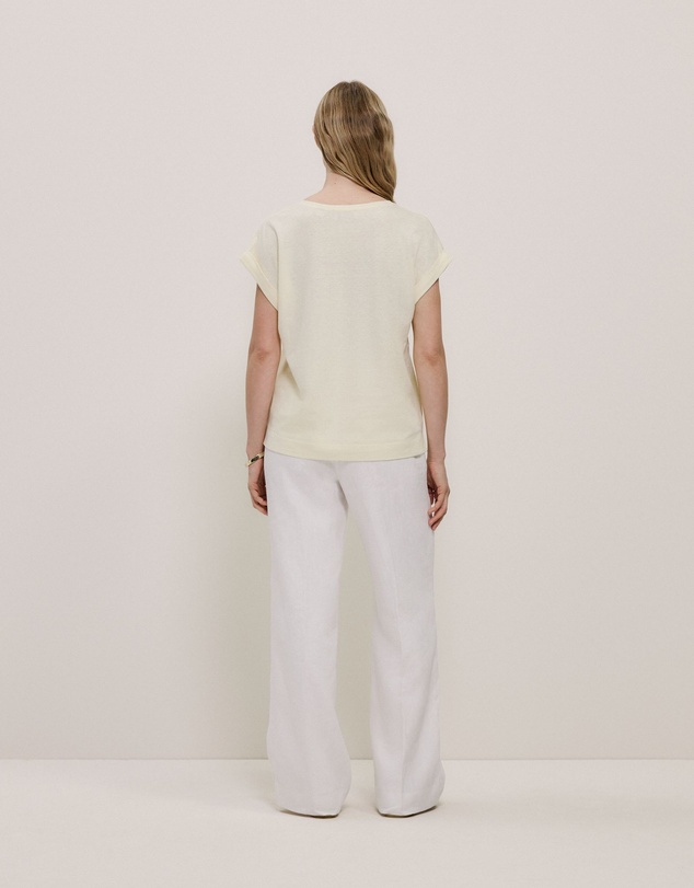 Trenery - Linen Cotton V Neck T-shirt in Faint Yellow