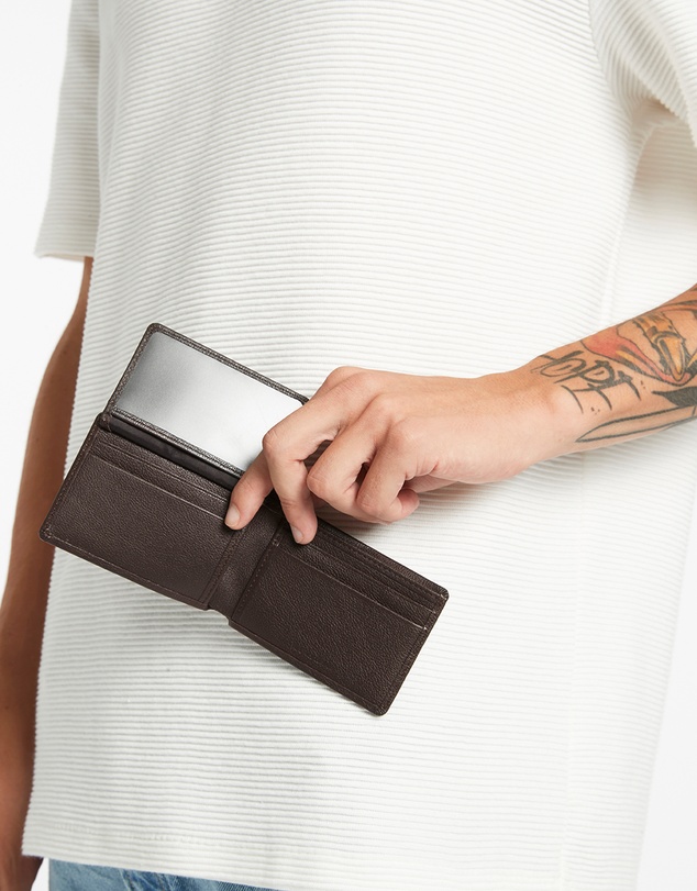Status Anxiety - Jonah Wallet