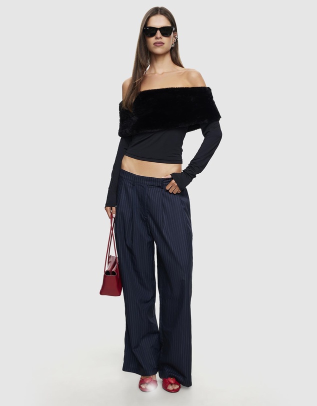 Lioness - Waldorf Off Shoulder