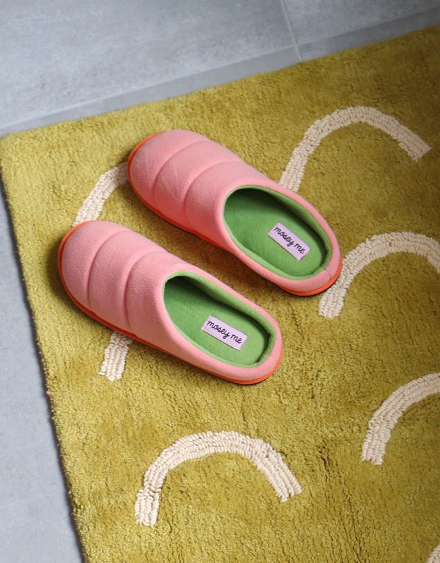 Mosey Me - The Cloud Slipper