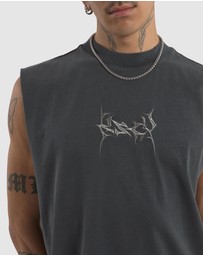 Kiss Chacey - Fangs Street Muscle