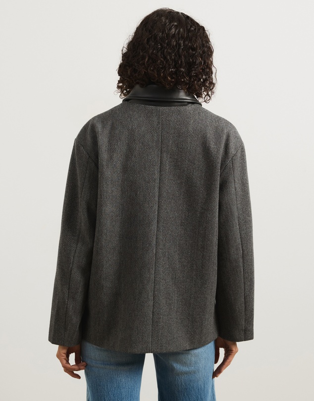 Atmos&Here - Sofia Herringbone Boxy Jacket
