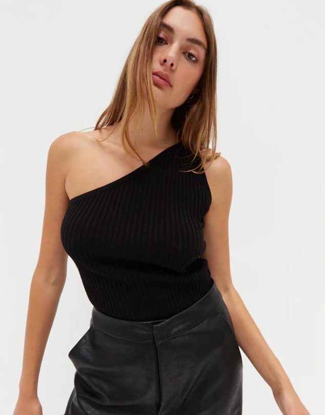 Style Addict - One Shoulder Knit Top