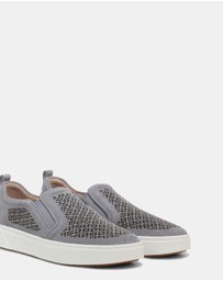 Vionic - Kimmie Perf Slip-On Casual Sneaker - Slate