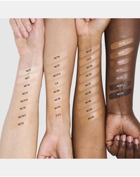 MAC - Studio Radiance Serum-Powered Foundation