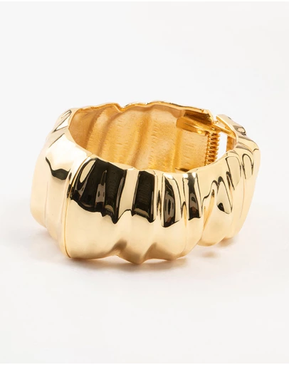Lovisa - Gold Plated Chunky Ripple Wrist Cuff