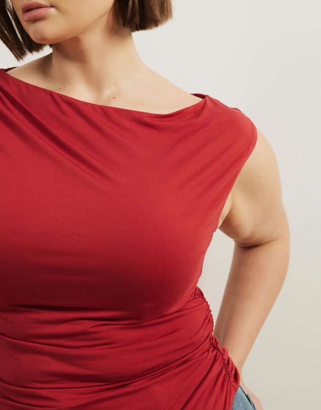 Atmos&Here Curvy - Lila Gathered Shoulder Bamboo Top