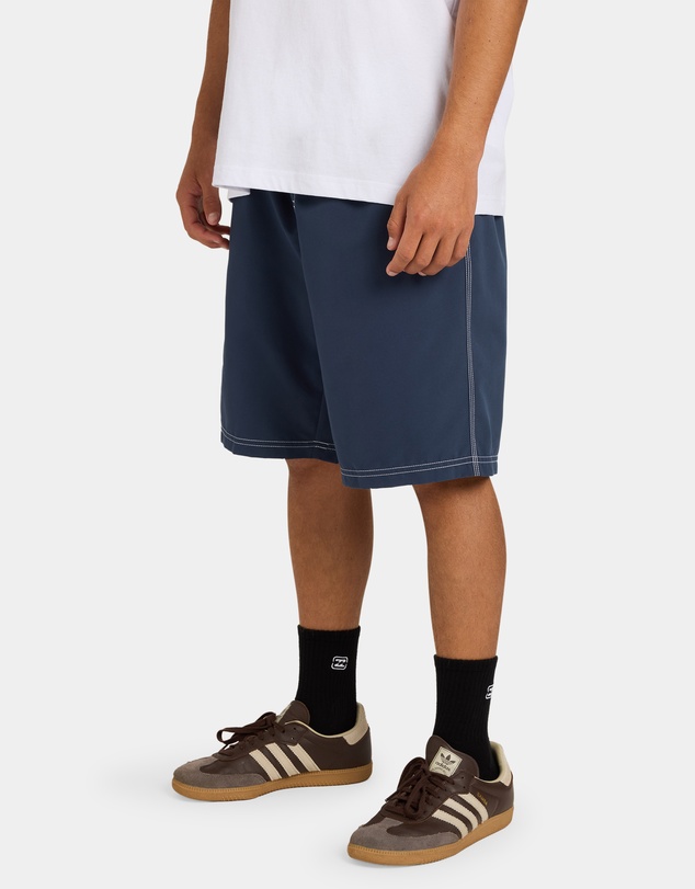 Billabong - Mens Throw 22