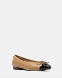 Wittner - Avah Leather Ballet Flats