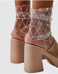 High Heel Jungle - Diamonds and Pearls Sheer Socks