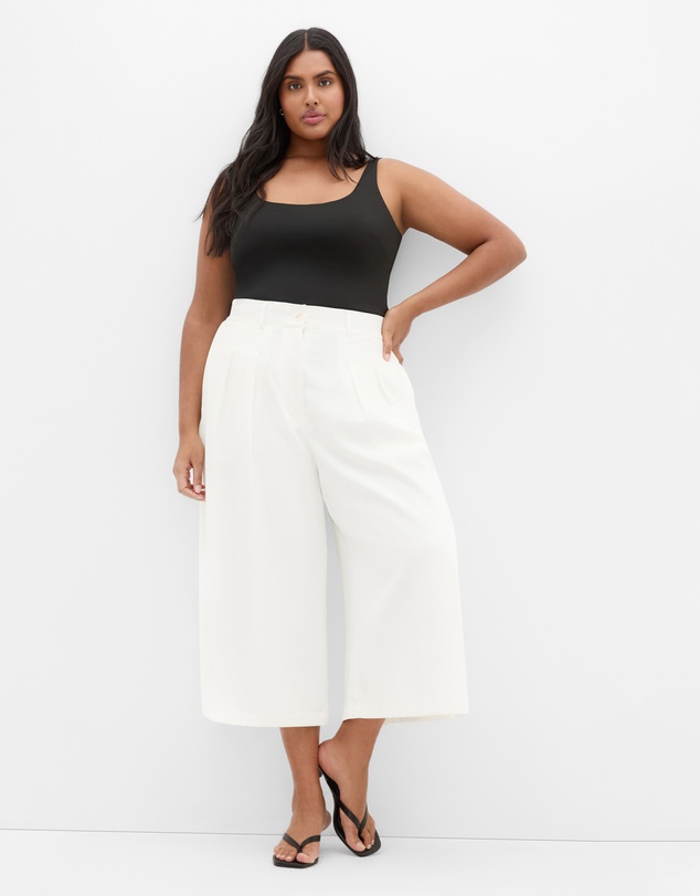 City Chic - Plus size Abbie Crop Pant - ivory