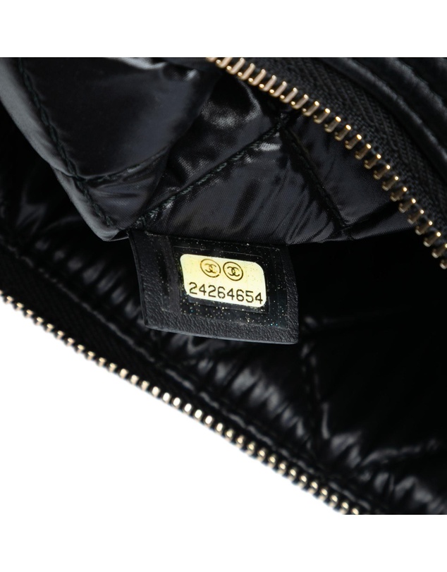 Pre-Loved by Azura Reborn - Pre-Loved Medium Quilted Caviar Boy O Case Clutch