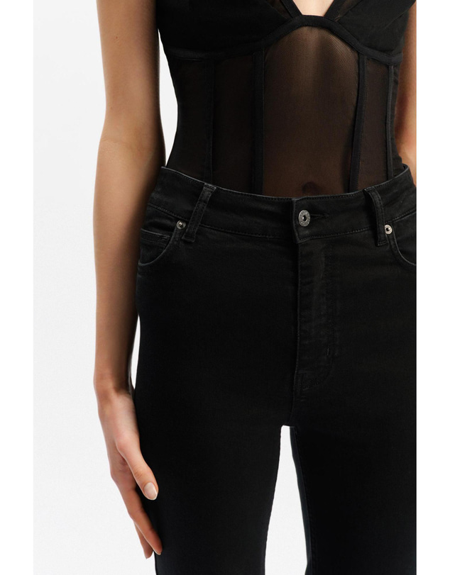 Bardot - 030 Straight Leg Stretch Jean