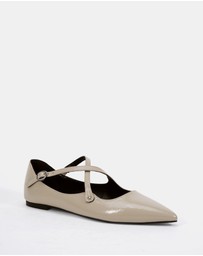 Miss Sofie - Lani Flats