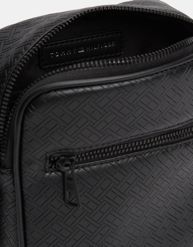 Tommy Hilfiger - Embossed Flag Mini Reporter Bag