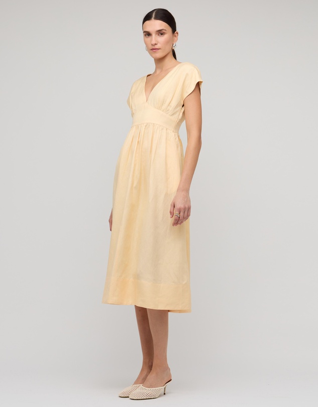 Staple the Label - Estelle Midi Dress