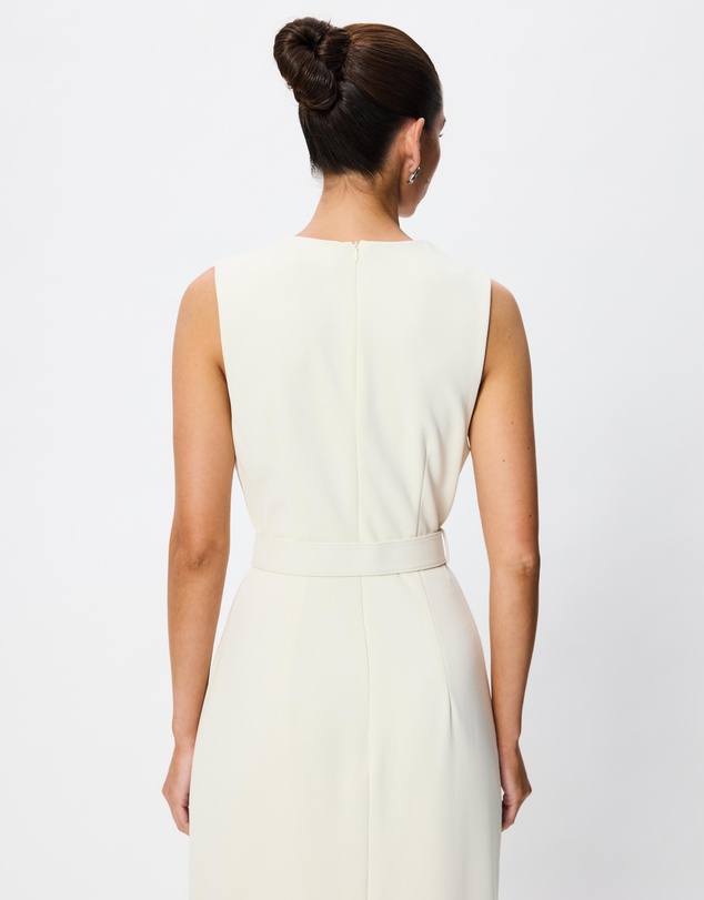 Tussah - Clara Crew Neck Belted Midi Dress