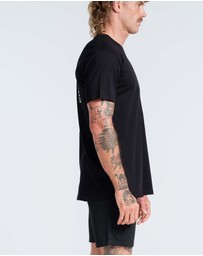 Vacancy Co - Life on the Rocks Tee