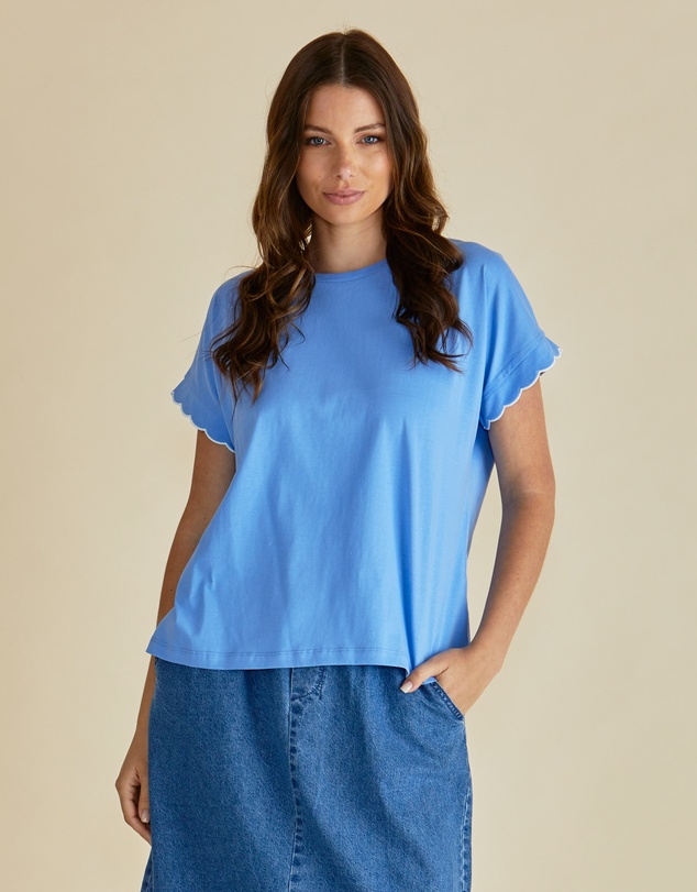 Betty Basics - Sloane Scallop Tee