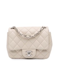 Pre-Loved by Azura Reborn - Pre-Loved chanel Quilted Shoulder Bag with Chain Strap and Turn-Lock Fastening
