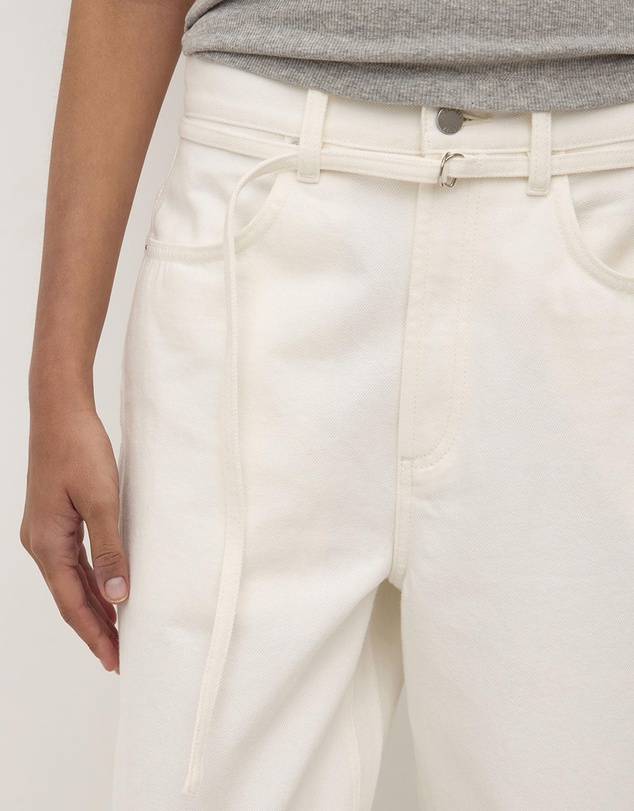 Assembly Label - Loose Fit Jeans