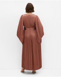 City Chic - Carmina Pleat Maxi Dress