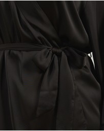 Atmos&Here Curvy - Pearl Lace Trim Satin Robe