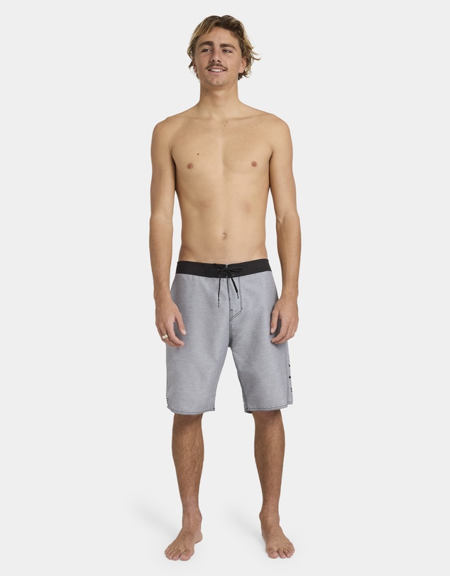 Billabong - Mens Shadow Cut OG 20