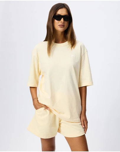 adidas Originals - Essentials Boyfriend Tee